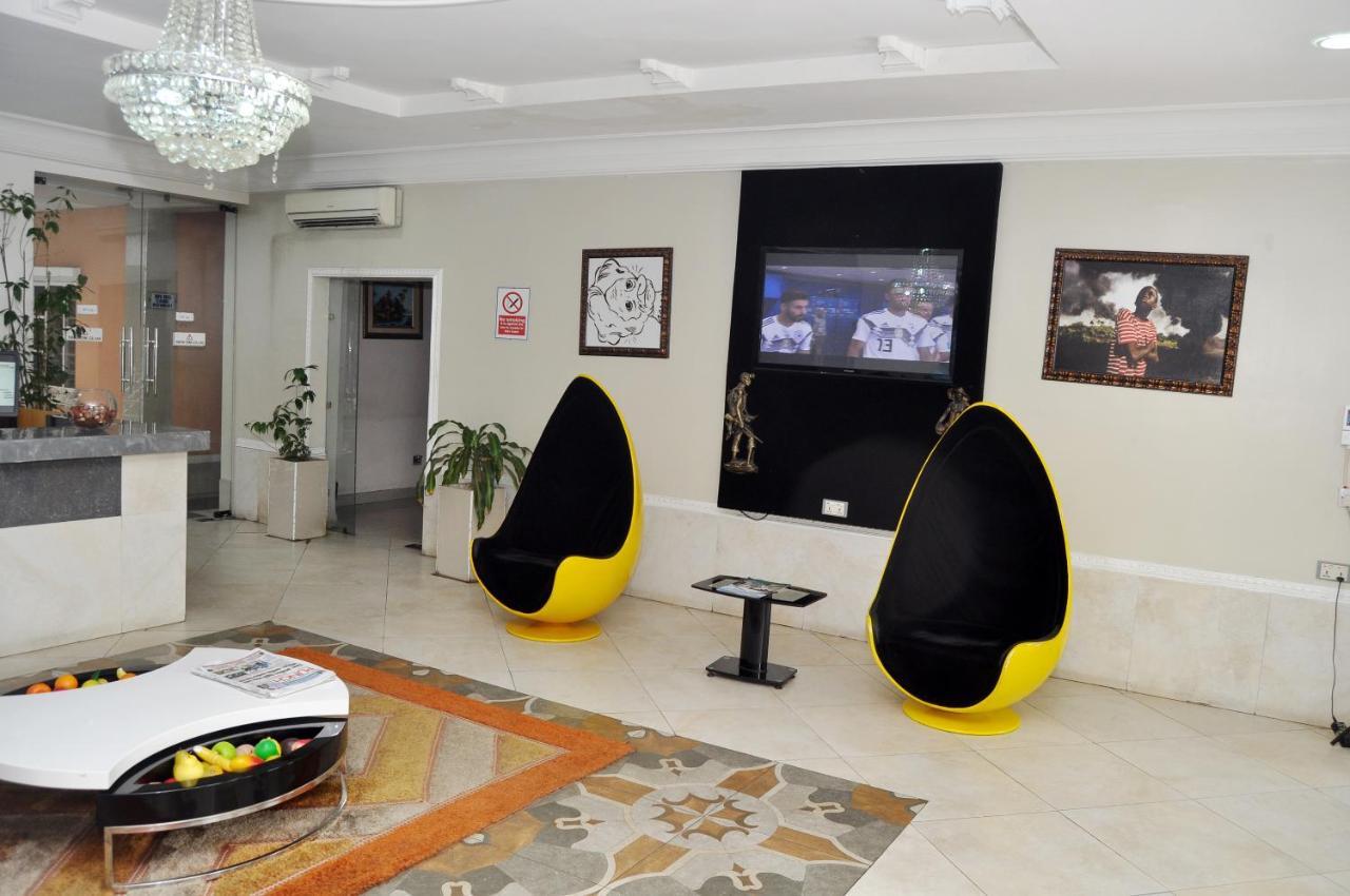 Primal Hotel Isaac John Gra Ikeja Exterior foto